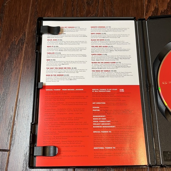 Michael Jackson number ones DVD - Picture 3 of 4